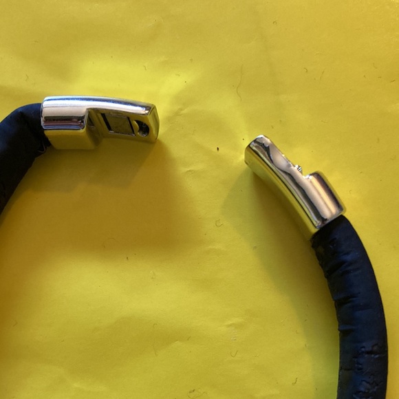 Handmade Magnetic Cork Bracelet - Picture 2 of 3